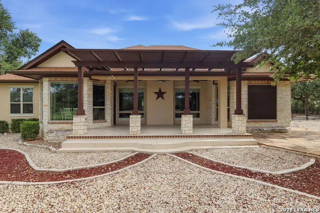 115 E Eli Chandler Blanco, TX 78606