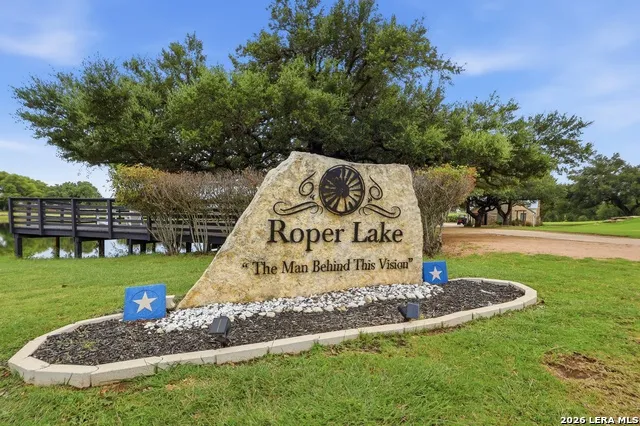 115 E Eli Chandler Blanco, TX 78606