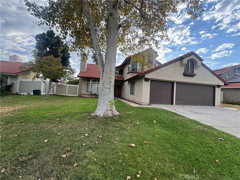 10461 Saltbush Moreno Valley, CA 92557