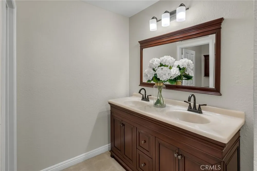 2610 Paseo Olivas West Covina, CA 91792