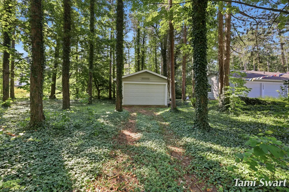 16864 Timber Dunes Drive Grand Haven, MI 49417
