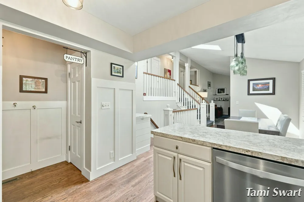 16864 Timber Dunes Drive Grand Haven, MI 49417