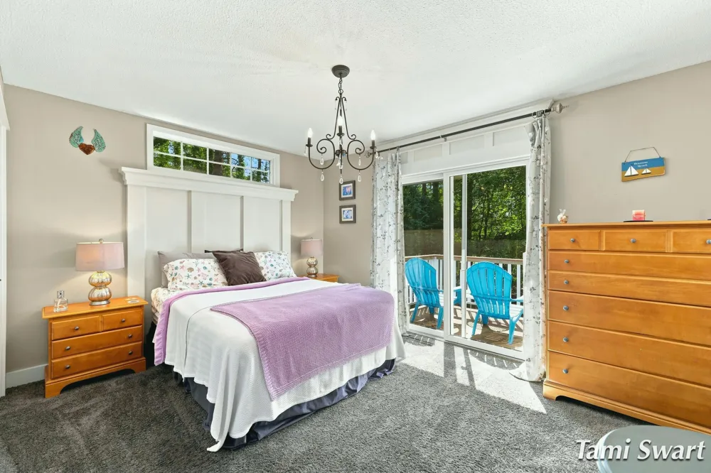 16864 Timber Dunes Drive Grand Haven, MI 49417