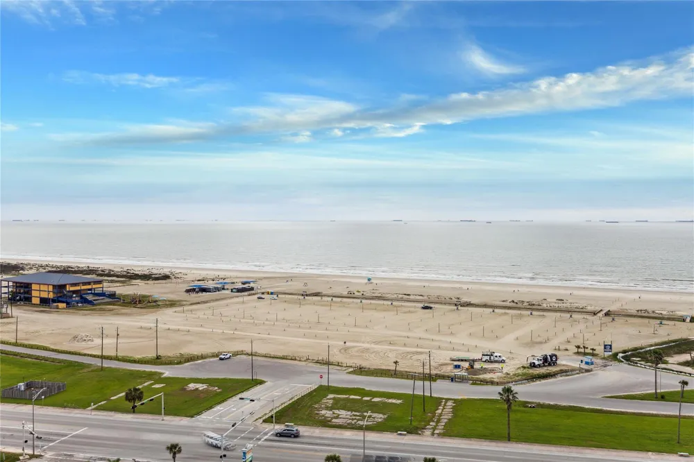 500 Seawall Boulevard #1306 Galveston, TX 77550