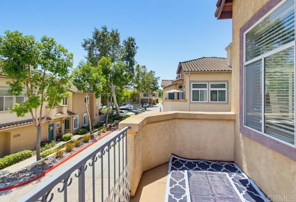 11372 Via Rancho SD #A El Cajon, CA 92019