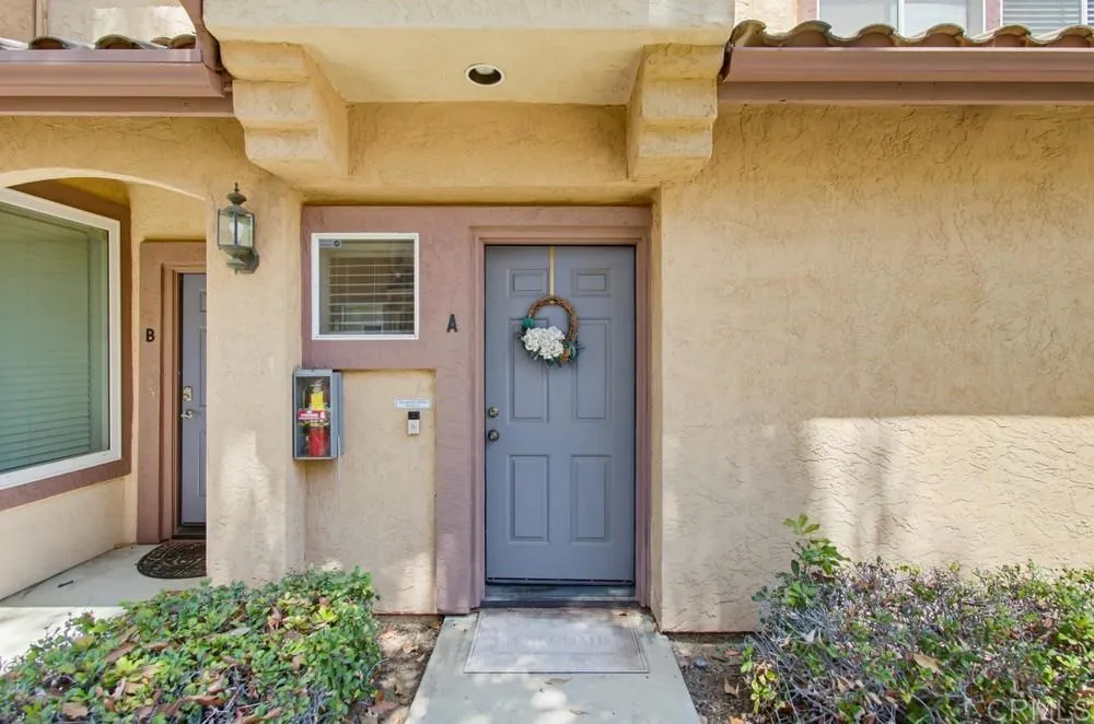 11372 Via Rancho SD #A El Cajon, CA 92019