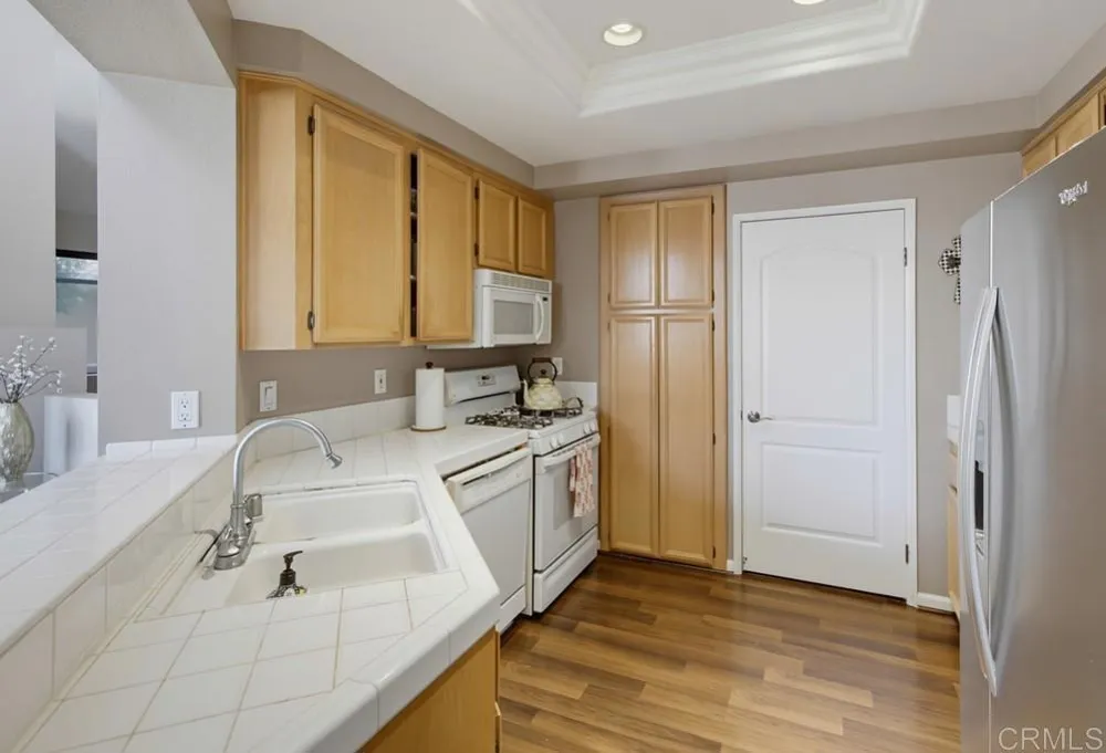 11372 Via Rancho SD #A El Cajon, CA 92019