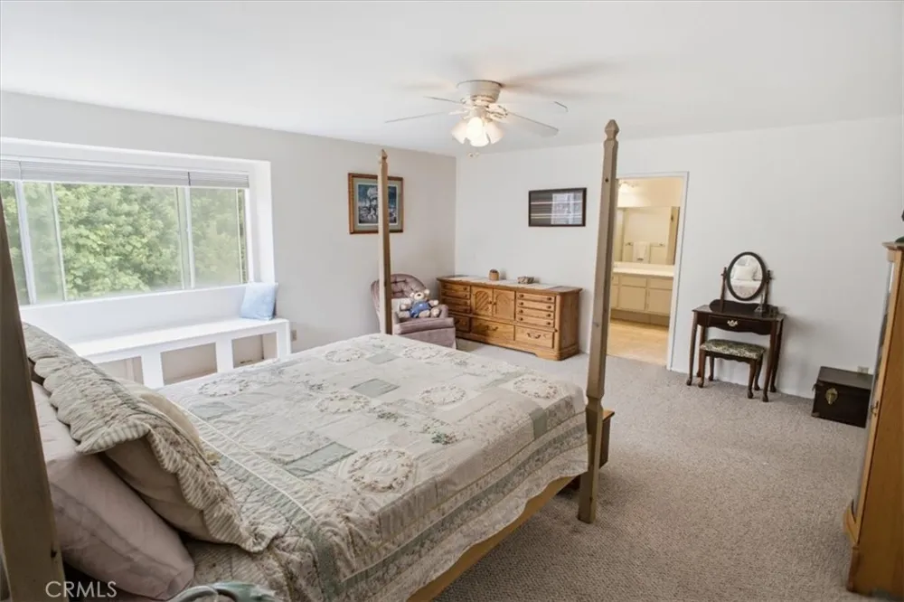 15833 Rosehaven Lane Canyon Country, CA 91387