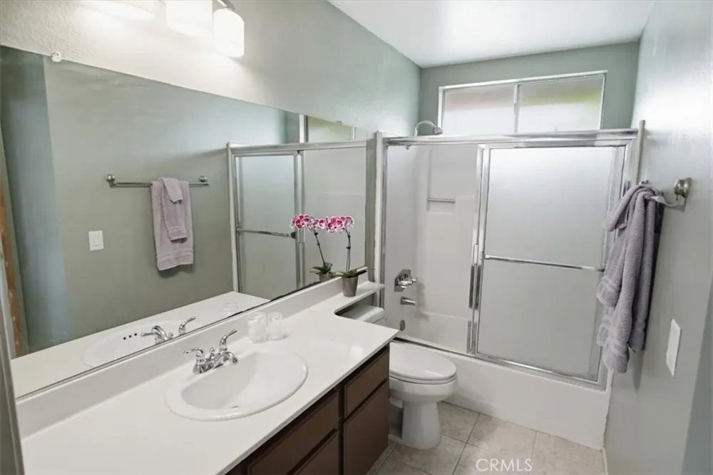 15833 Rosehaven Lane Canyon Country, CA 91387