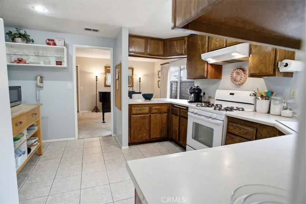 15833 Rosehaven Lane Canyon Country, CA 91387