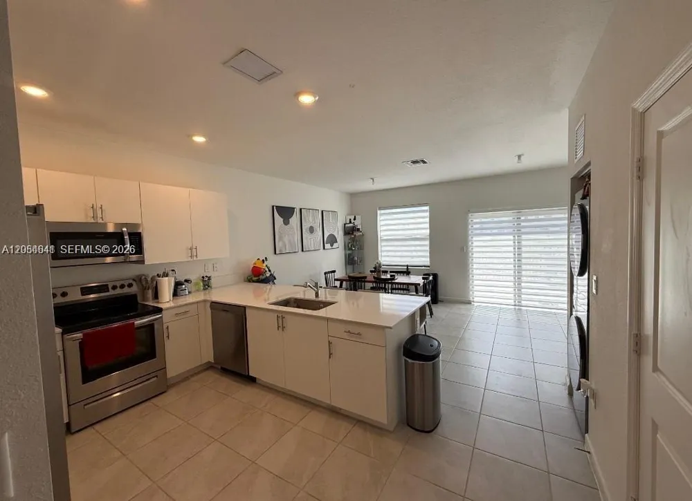 9928 SW 228th Terrace Cutler Bay, FL 33190