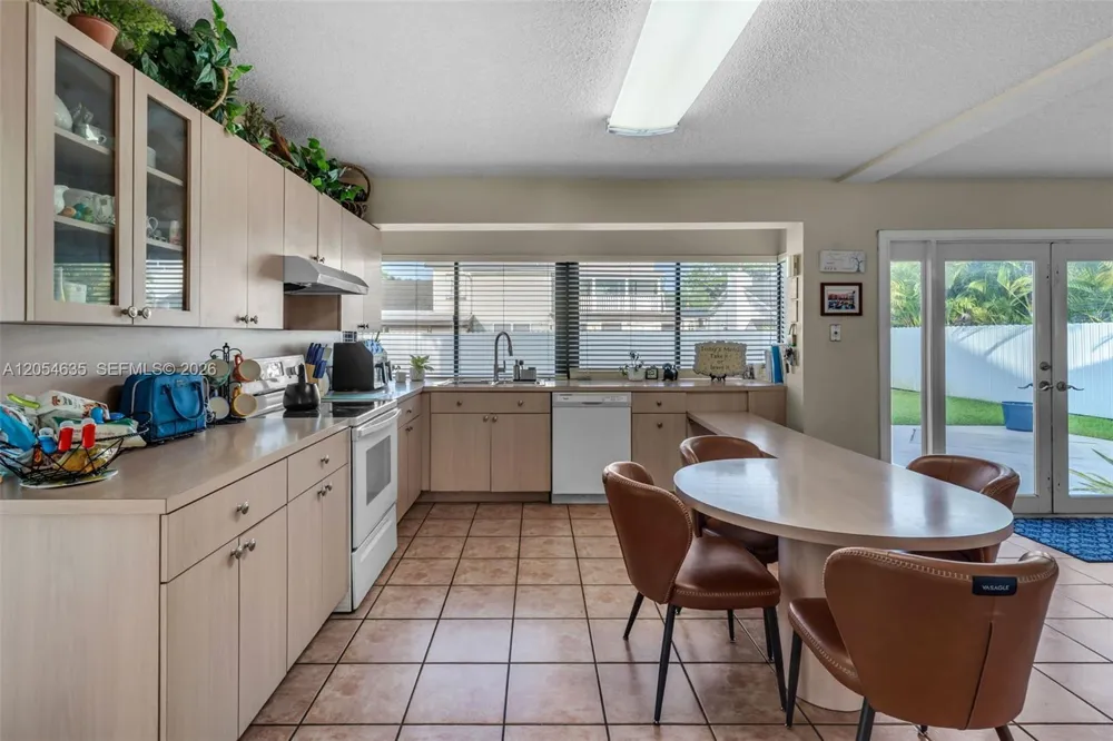11055 SW 129th Ct Miami, FL 33186
