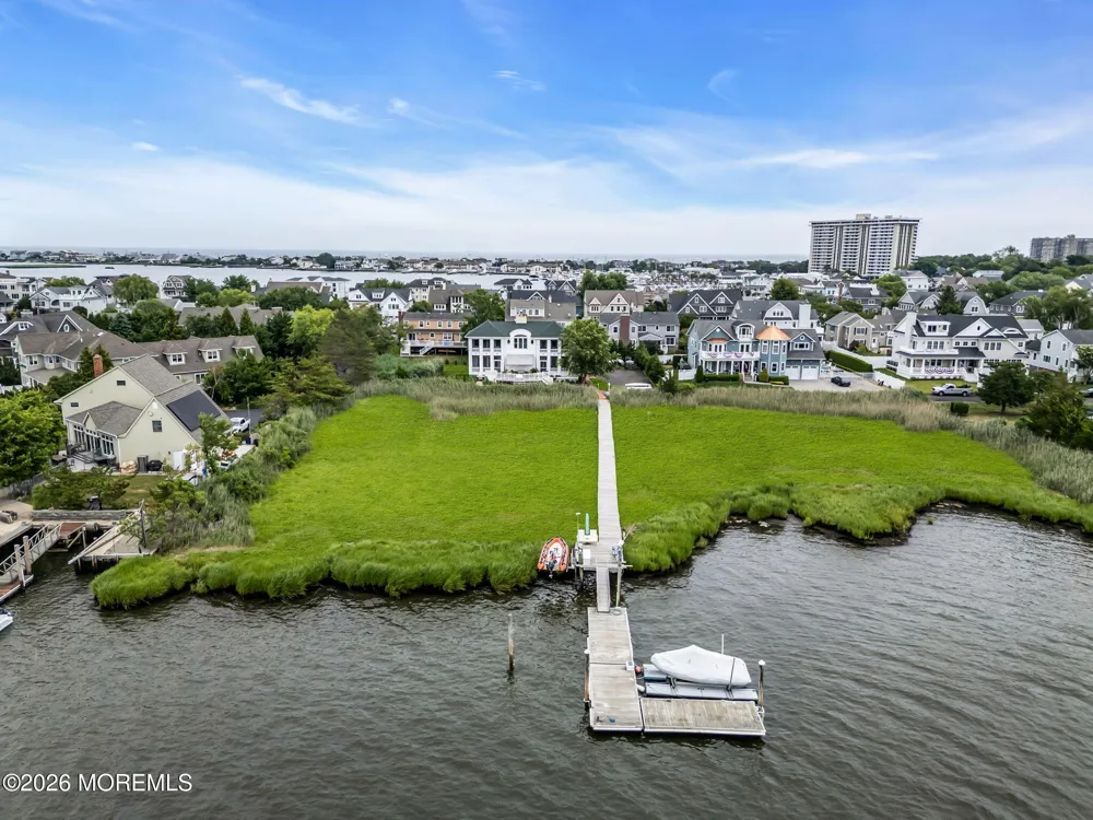 43 Columbus Drive Monmouth Beach, NJ 07750