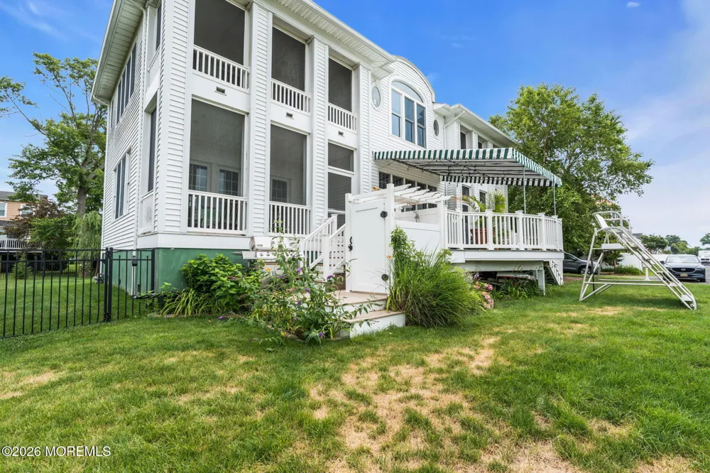 43 Columbus Drive Monmouth Beach, NJ 07750