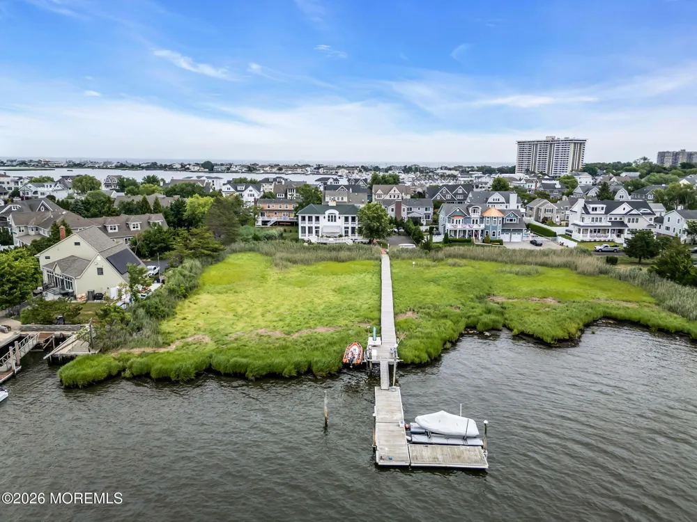 43 Columbus Drive Monmouth Beach, NJ 07750