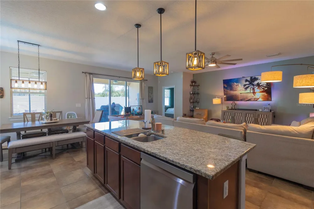 417 BLAKELY COURT Ruskin, FL 33570