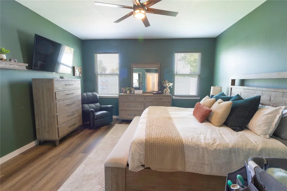 417 BLAKELY COURT Ruskin, FL 33570