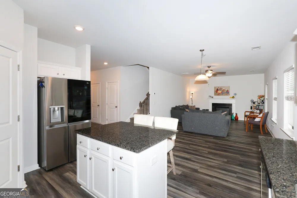 171 Quail Forest CIR Toccoa, GA 30577