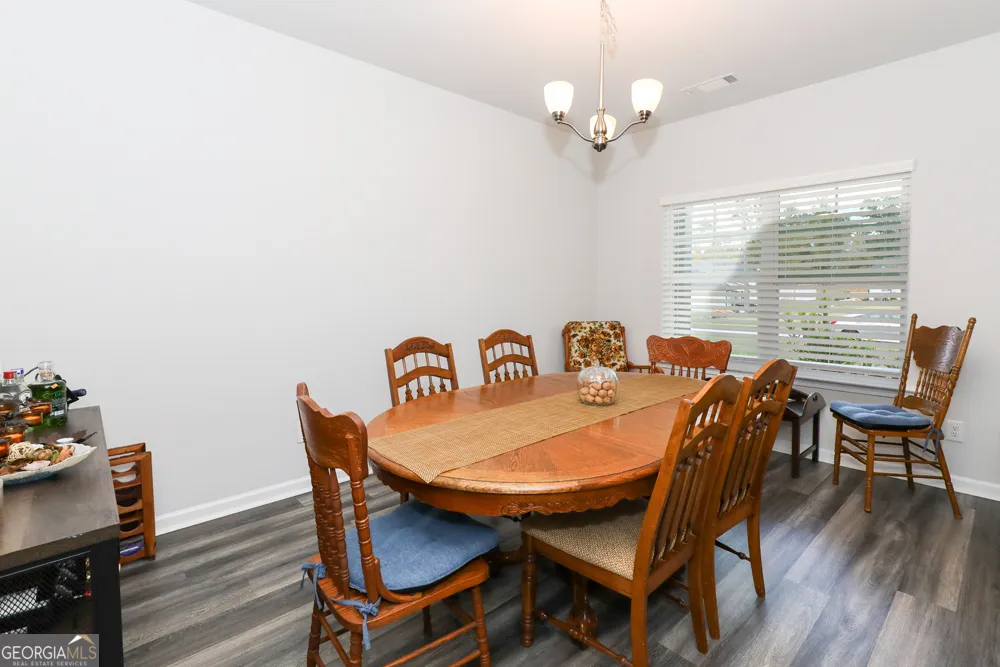171 Quail Forest CIR Toccoa, GA 30577