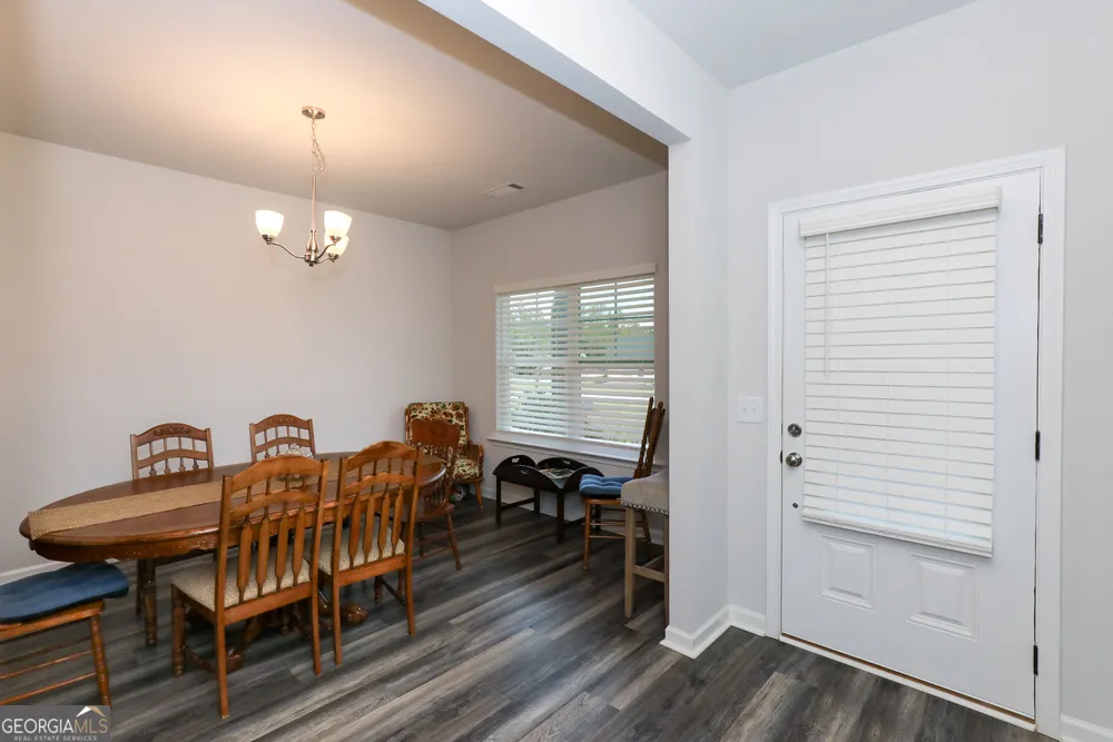 171 Quail Forest CIR Toccoa, GA 30577