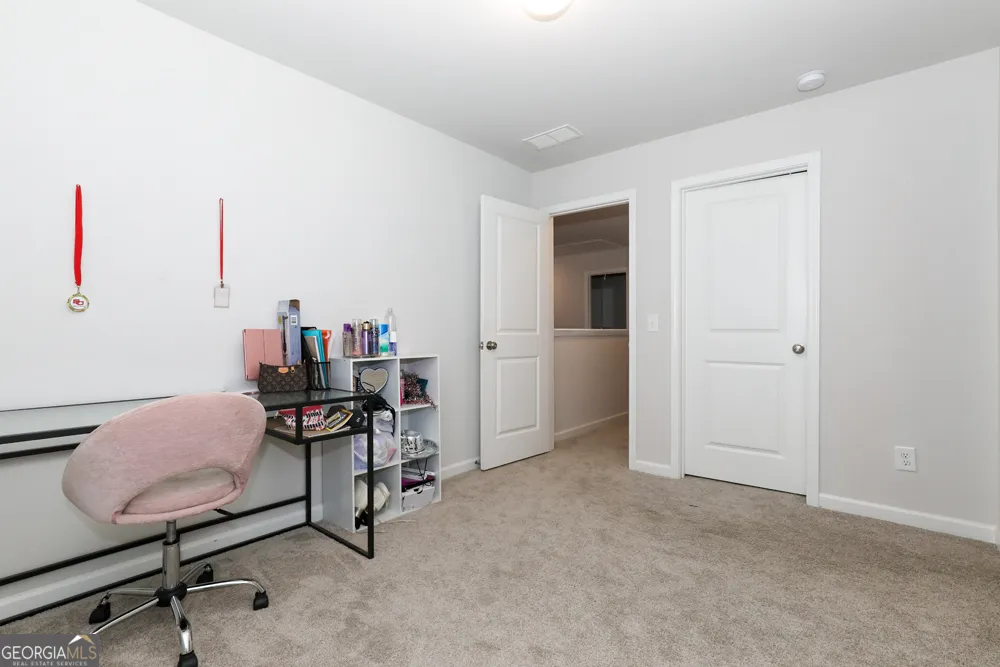 171 Quail Forest CIR Toccoa, GA 30577