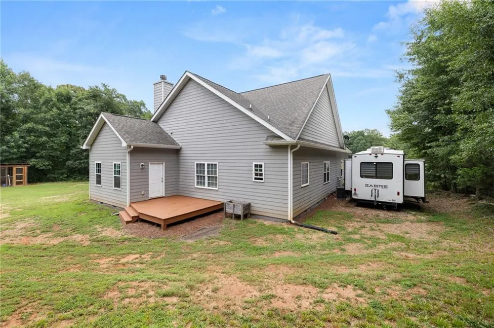 63 Pace Road Toccoa, GA 30577