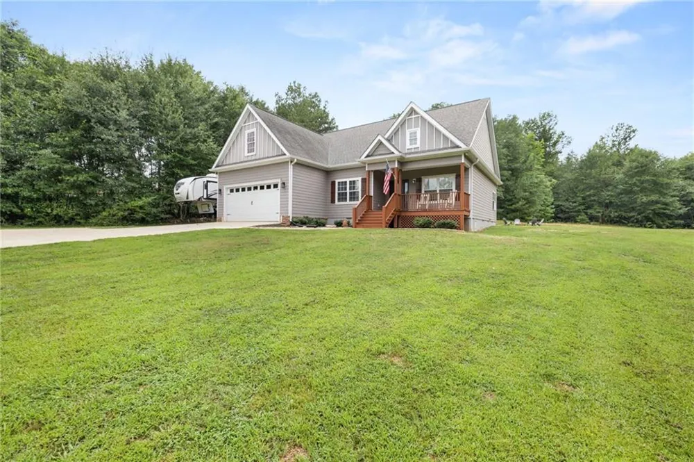 63 Pace Road Toccoa, GA 30577