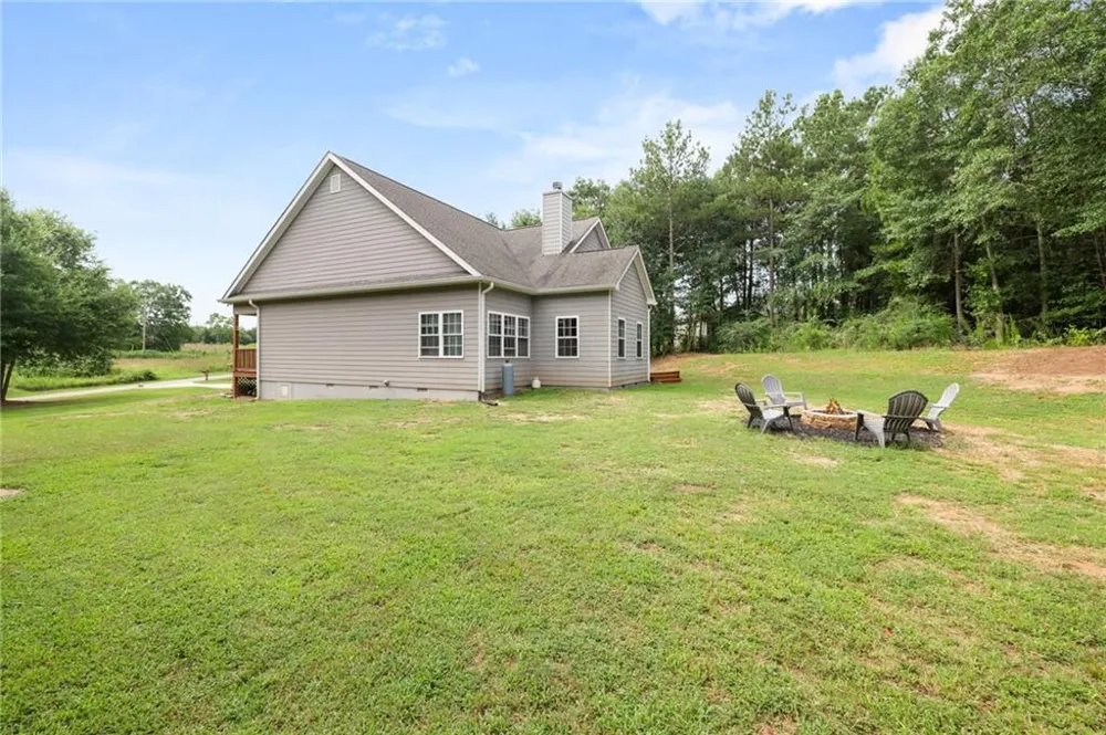 63 Pace Road Toccoa, GA 30577