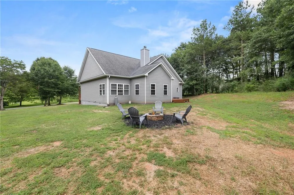 63 Pace Road Toccoa, GA 30577
