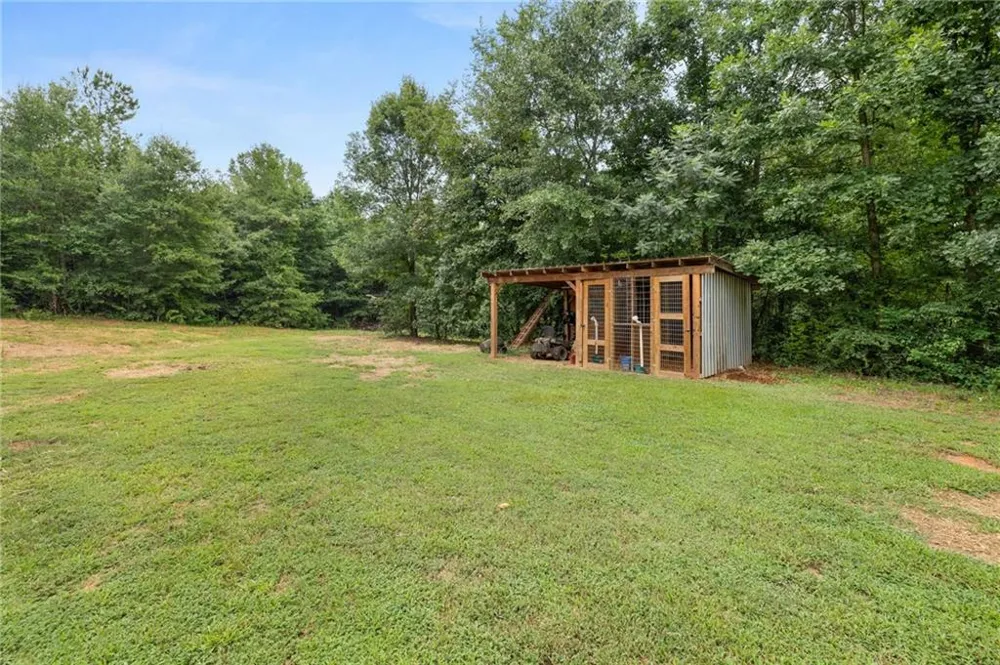 63 Pace Road Toccoa, GA 30577