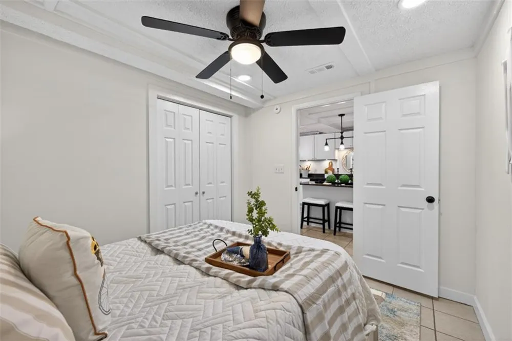 2439 Lakeshore Drive NE Conyers, GA 30012