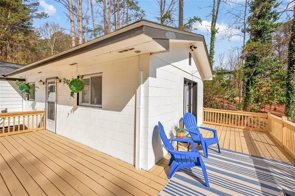2439 Lakeshore Drive NE Conyers, GA 30012