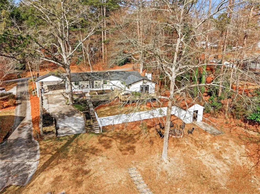 2439 Lakeshore Drive NE Conyers, GA 30012