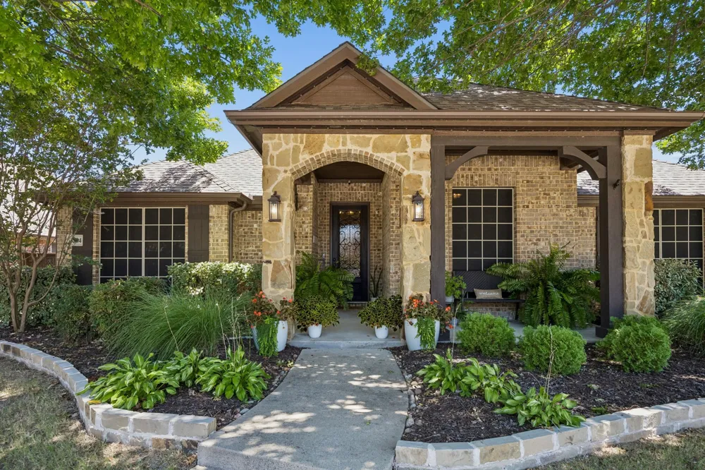 3904 Betty Street Rockwall, TX 75087