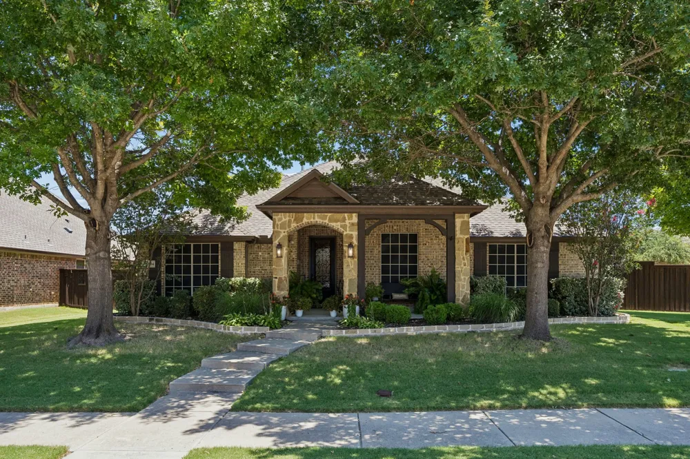 3904 Betty Street Rockwall, TX 75087