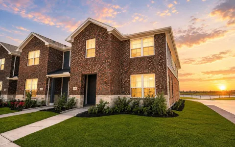 2738 Mariposa Creek Drive