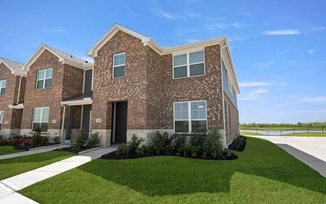 2738 Mariposa Creek Drive Rosharon, TX 77583