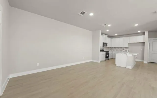 2738 Mariposa Creek Drive Rosharon, TX 77583