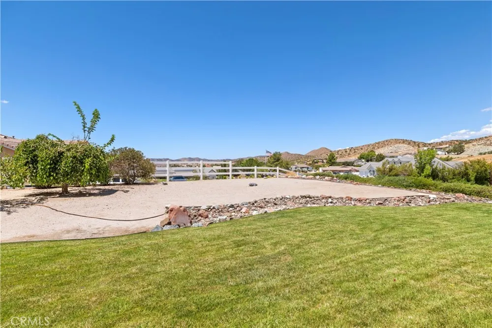 34016 Desert Acton, CA 93510
