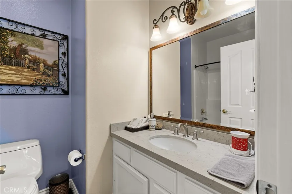 34016 Desert Acton, CA 93510