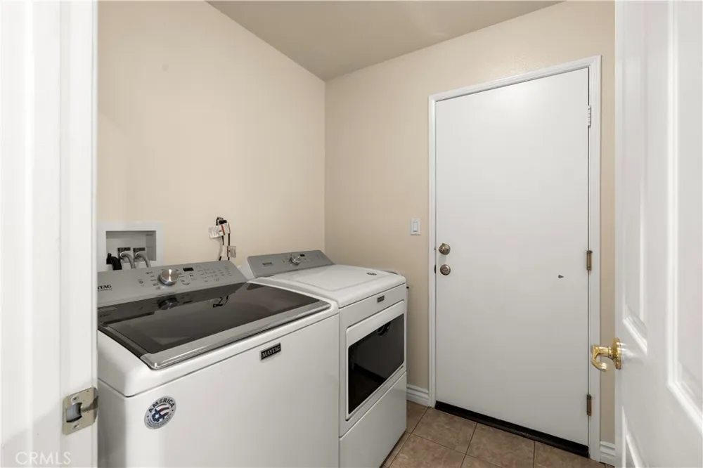 34016 Desert Acton, CA 93510