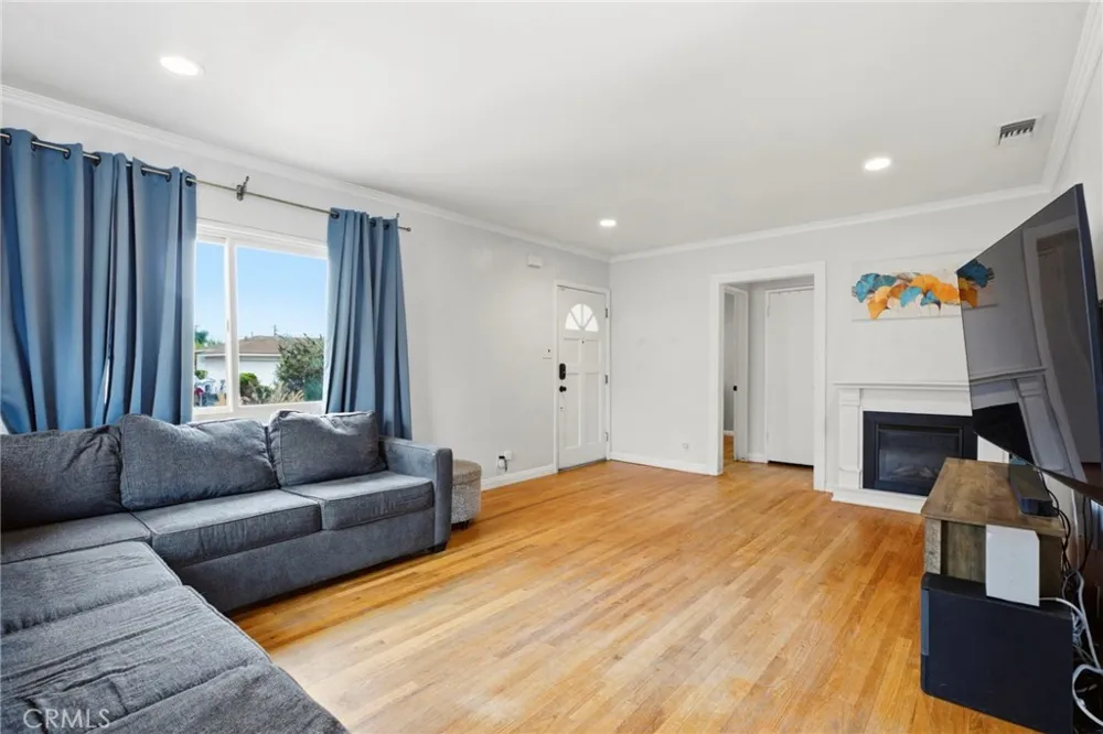 5110 Coney Avenue Covina, CA 91722
