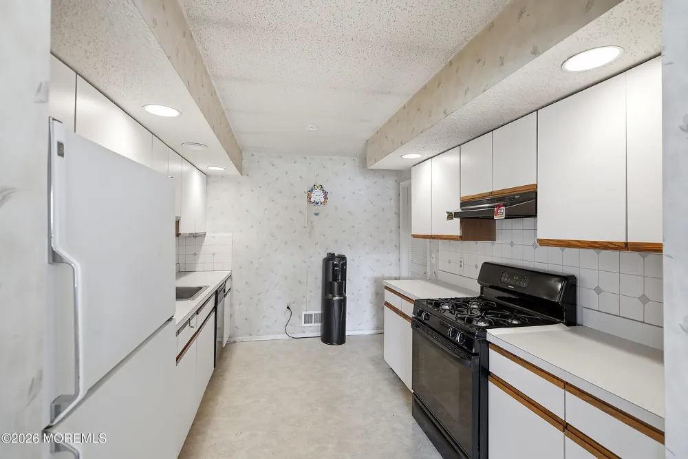 12 Springhill Drive Brick, NJ 08724
