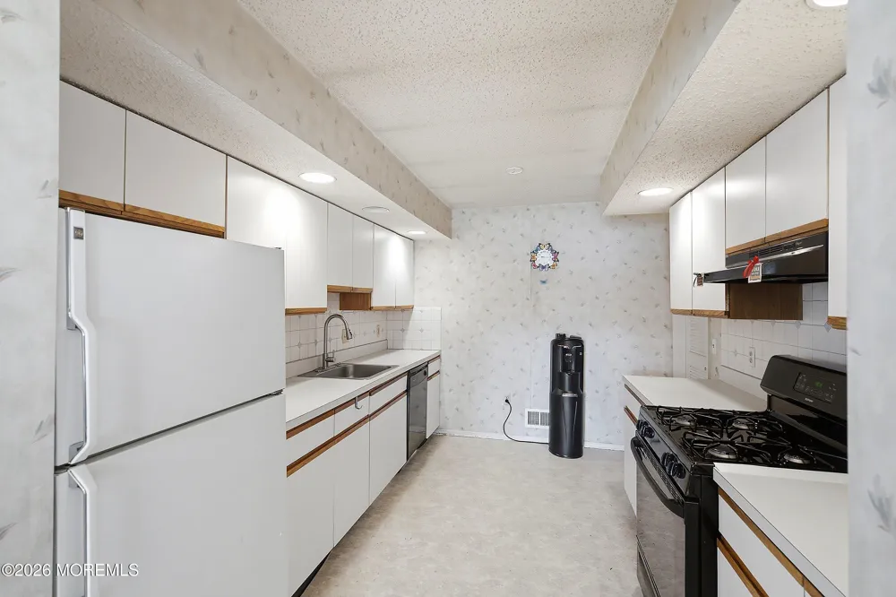 12 Springhill Drive Brick, NJ 08724