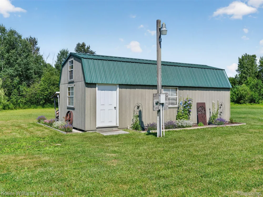 4107 Pine Street Clement Township, MI 48624