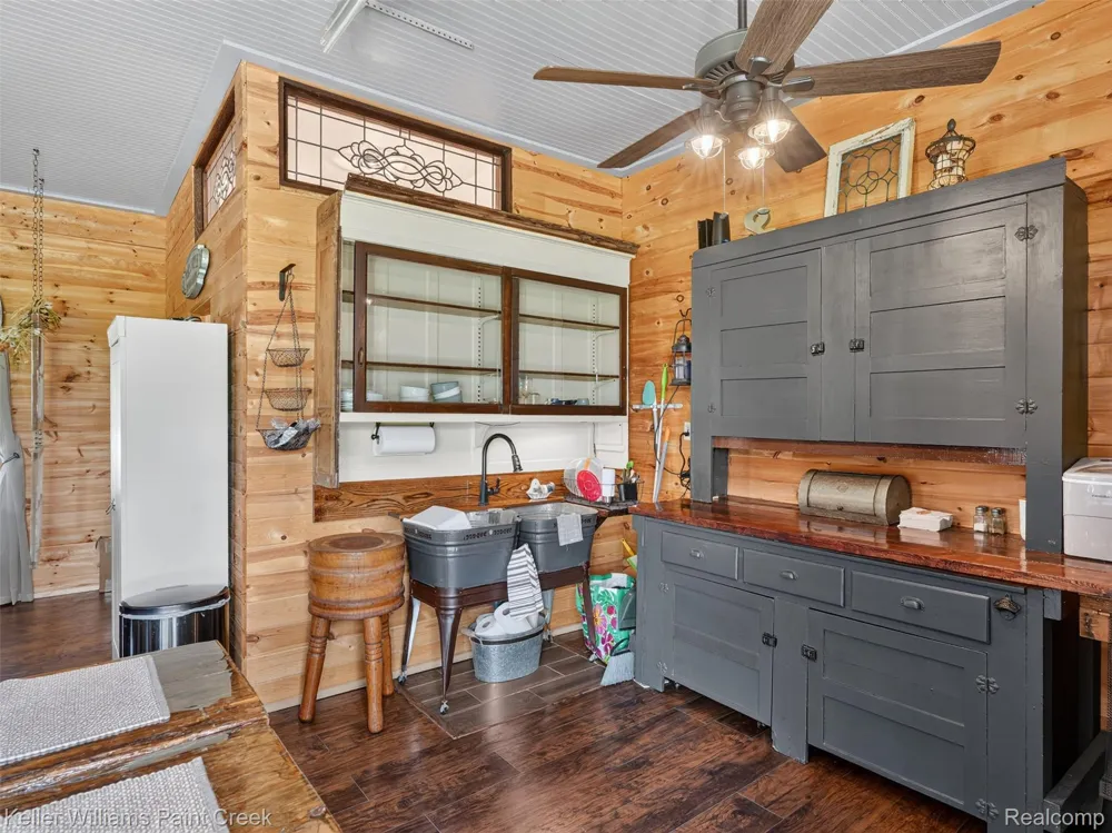 4107 Pine Street Clement Township, MI 48624