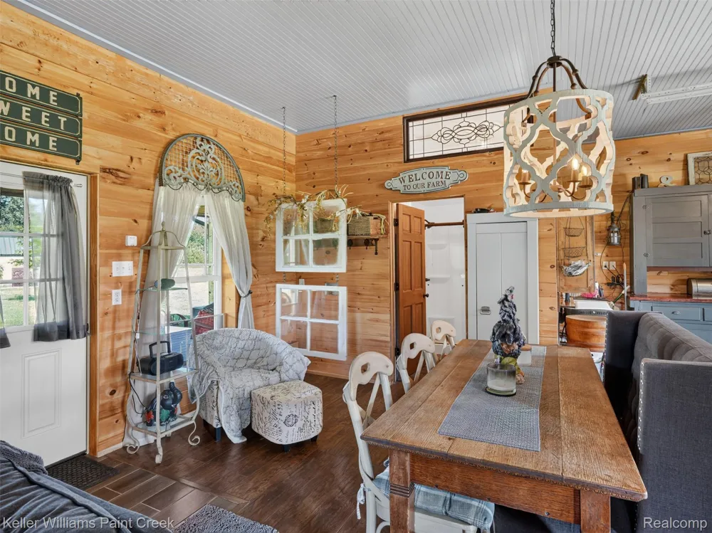 4107 Pine Street Clement Township, MI 48624