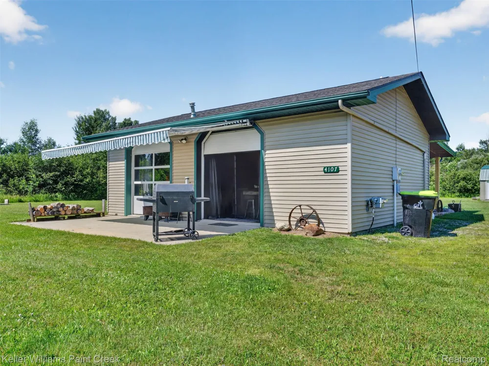 4107 Pine Street Clement Township, MI 48624