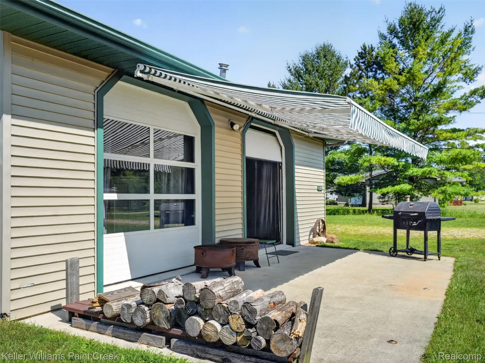 4107 Pine Street Clement Township, MI 48624