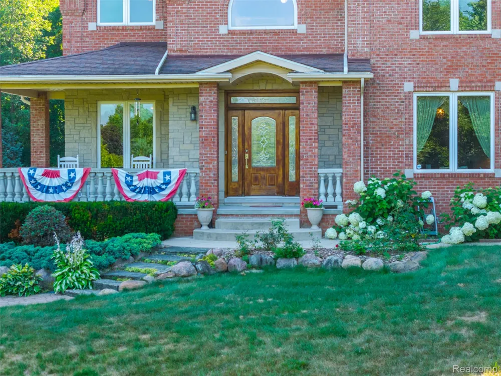 13445 Millie Court Holly Township, MI 48442